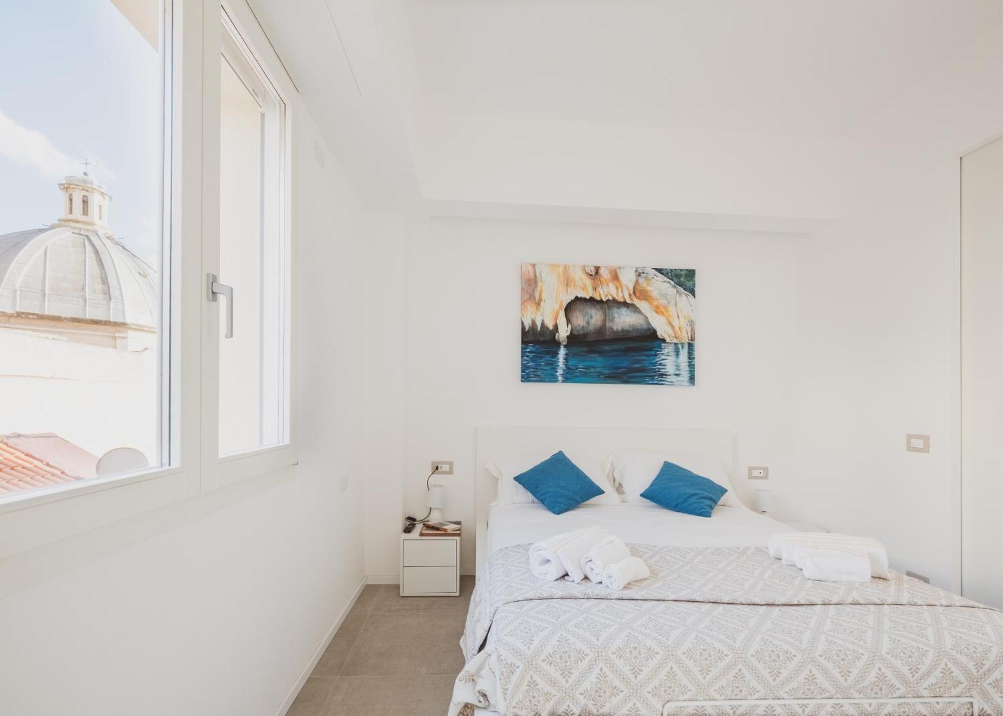 Luxury Suite La Terrazza In Pieno Centro In 卡利亚里 外观 照片